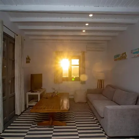 Private Sea View Yard Apartment Kalafatis
