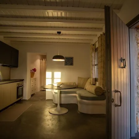 Private Sea View Yard Апартаменты *