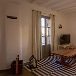 Private Sea View Yard