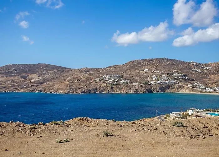 アパート Private Sea View Yard カラファティス